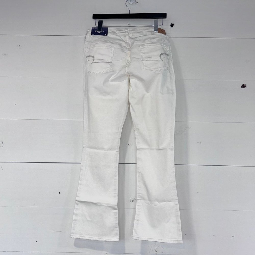 NWT American Eagle Low Rise Skinny Kick Jeans Stretch 12 Short - Picture 2 of 6